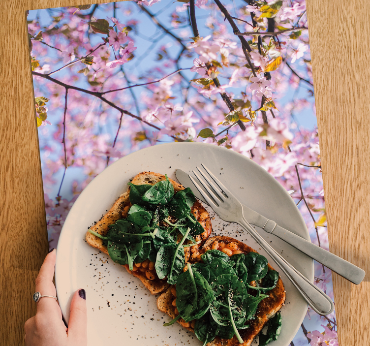 파란색 배경 placemats에 벚꽃 - TenStickers