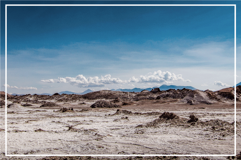 현대식 식탁보 사막 풍경 디자인 - TenStickers