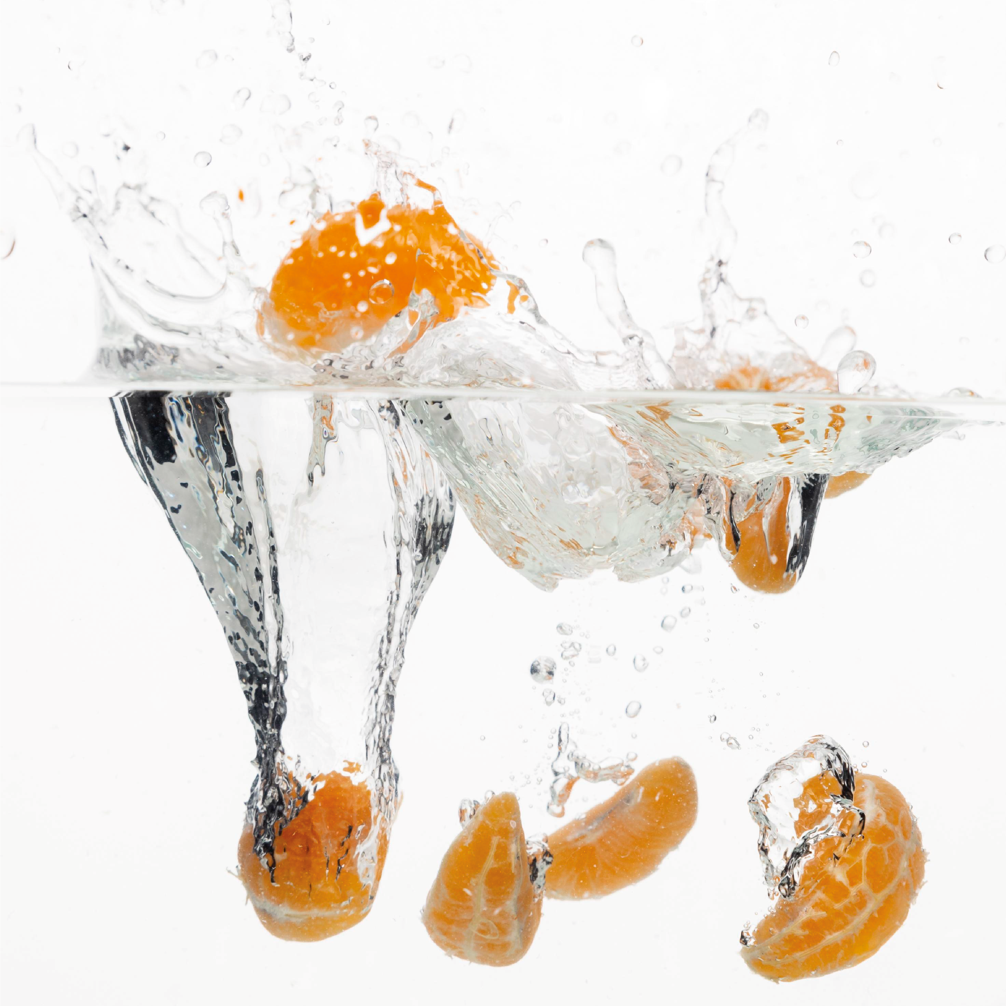 주방용 포스터 과일이 담긴 물 - TenStickers