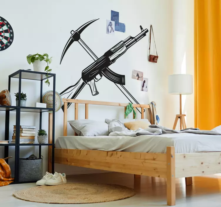 비디오 게임 벽 스티커 파치와 총기를 한국어로 번역하십시오.파치: 곡괭이 총기: 소총 - TenStickers